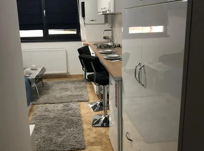 Smaraldul Madalinei Apartman *